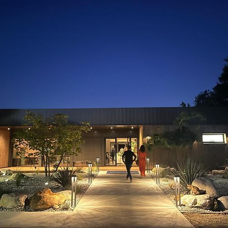 Hotel & Seminaire Le Patio Occitan - Toulouse Ouest - La Ramee Cugnaux Exterior foto